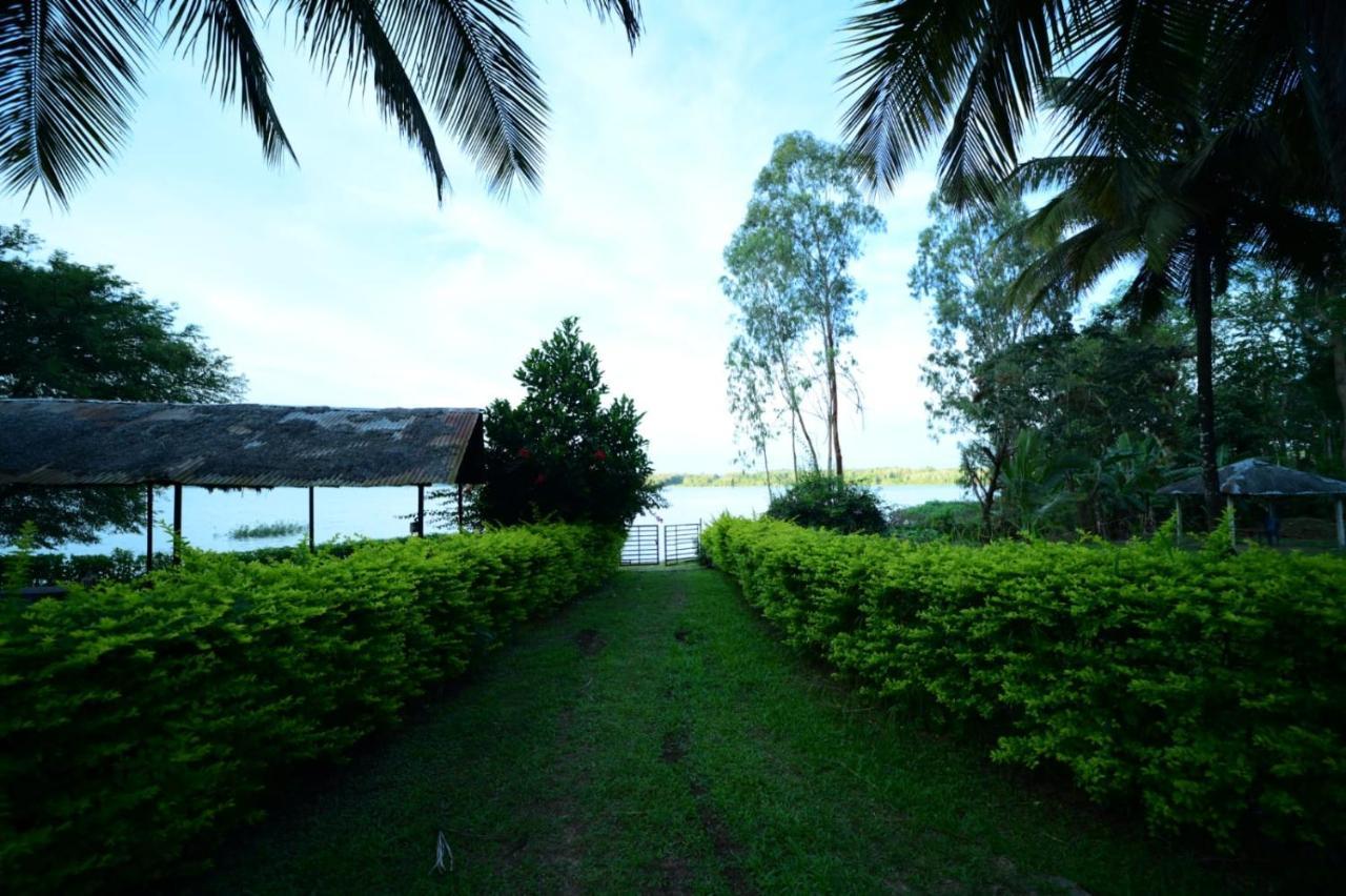 Prakruth Backwater Stay By Lazo , Coorg Suntikoppa Bagian luar foto